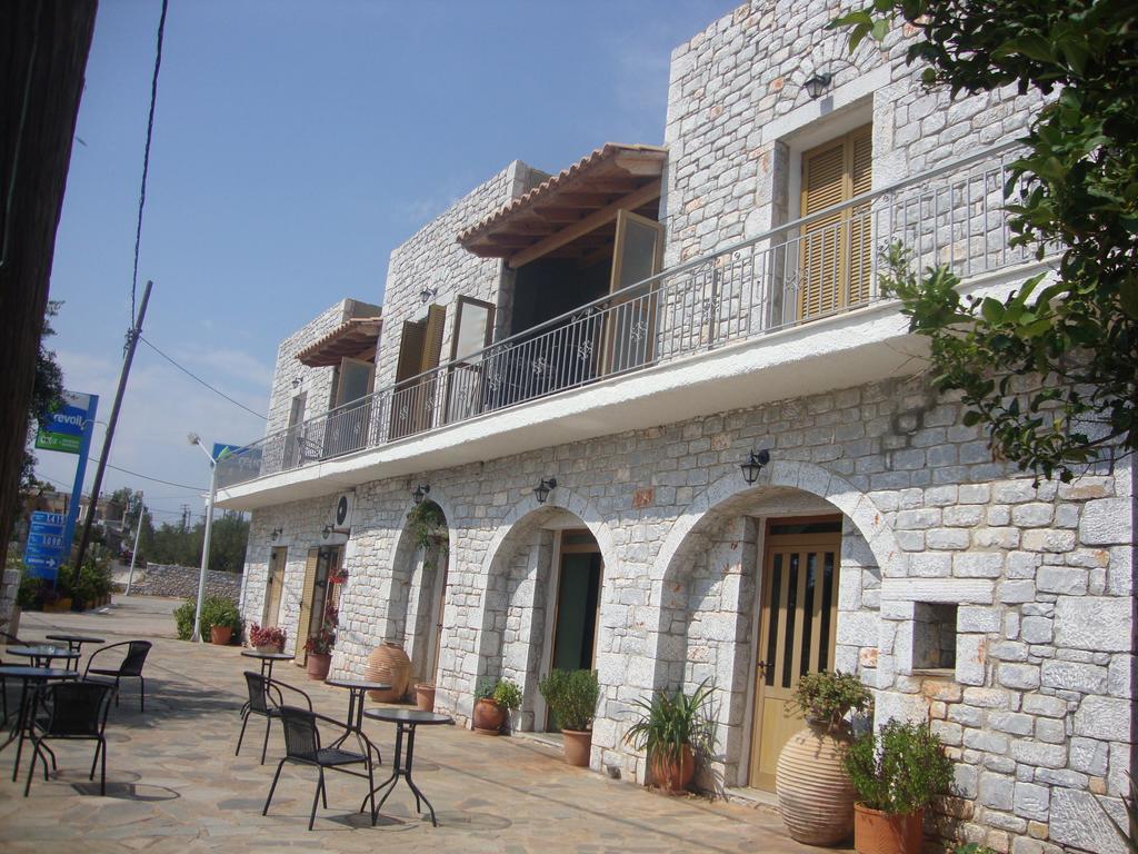 Kafiona Guesthouse Pírgos Dhiroú 外观 照片