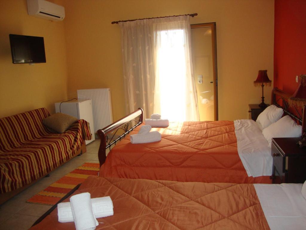 Kafiona Guesthouse Pírgos Dhiroú 客房 照片